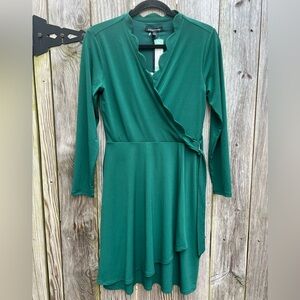 NWT 41 Hawthorn Faux Wrap Dress Stitch Fix Ryleigh Scallop Green Small Pet